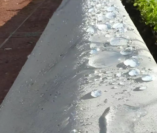 新巴尔虎右硅烷浸渍涂料在混凝土保护中的应用